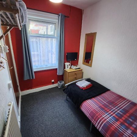 The Moorfield Hotel Blackpool Bagian luar foto